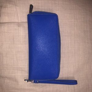 Michael Kors Bags - Michael Kors Electric Blue Wristlet Michael Kors Bags - Michael Kors Electric Blue Wristlet